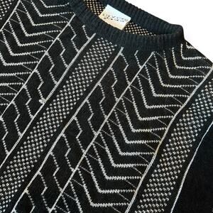 Vintage 80's Irving Park Black and White Men's‎ Sweater Retro Coogi ish. Size